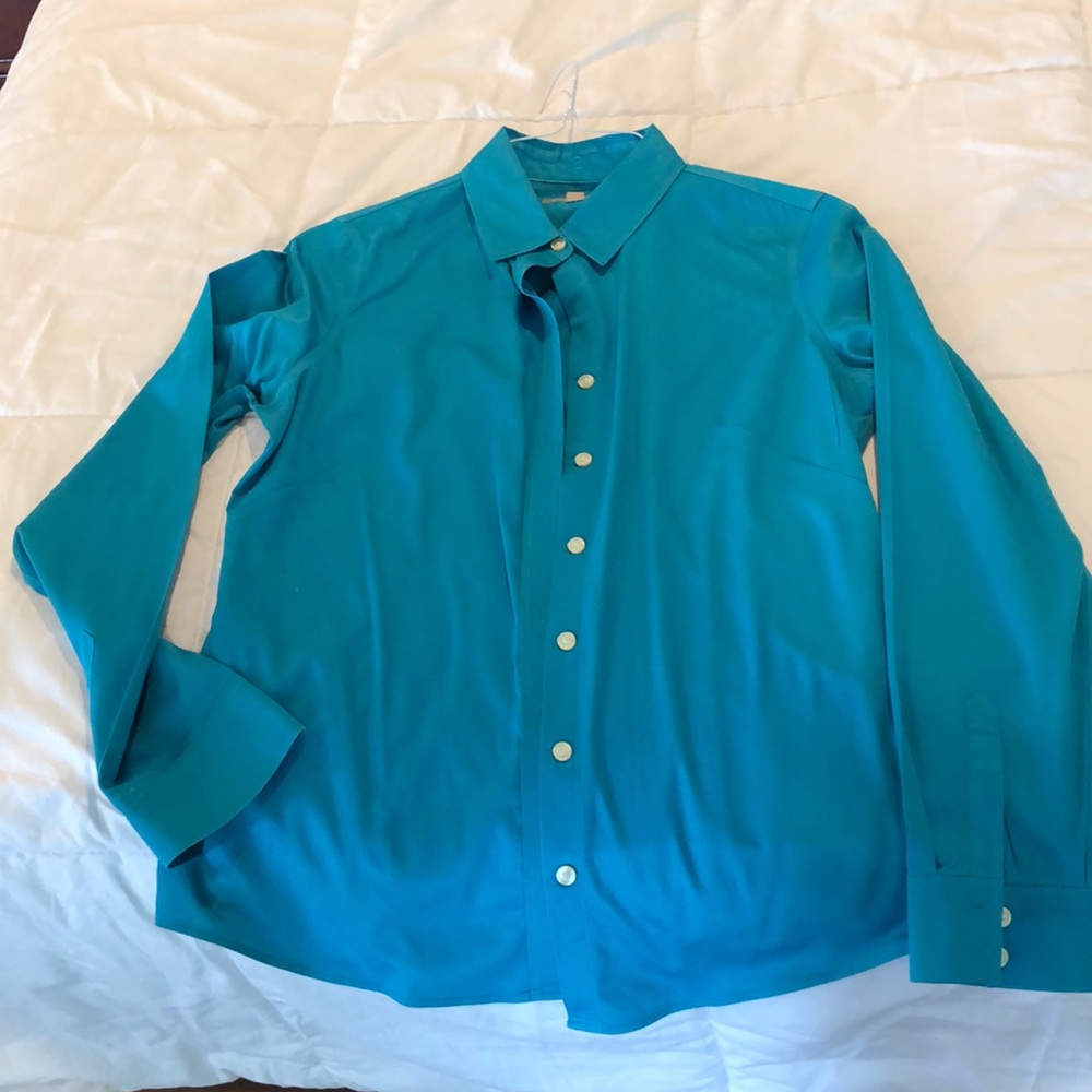 Banana Republic Button Down Shirt